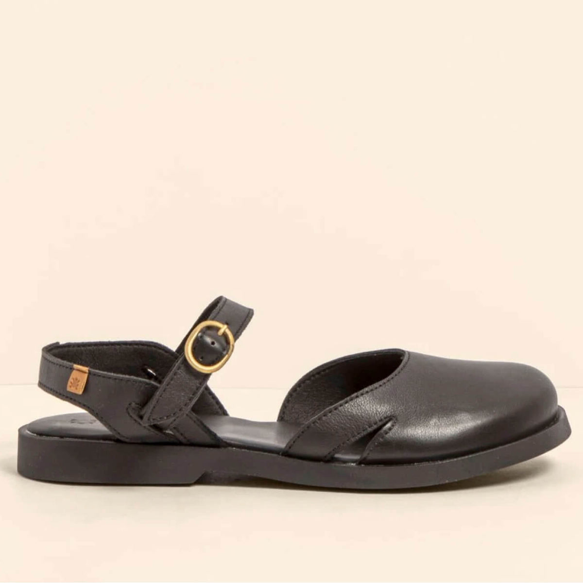 El Naturalista N5874 Shoes Soft Nappa Black