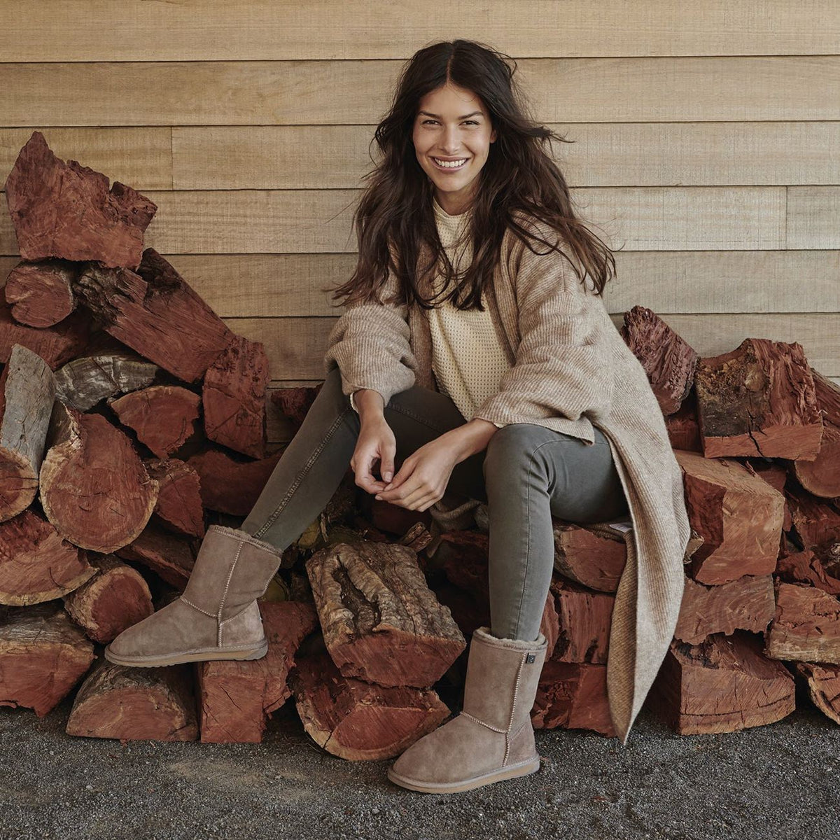 Emu Australia, Platinum Stinger Lo, Australian Sheepskin, Mushroom Ugg Boots Emu Australia 